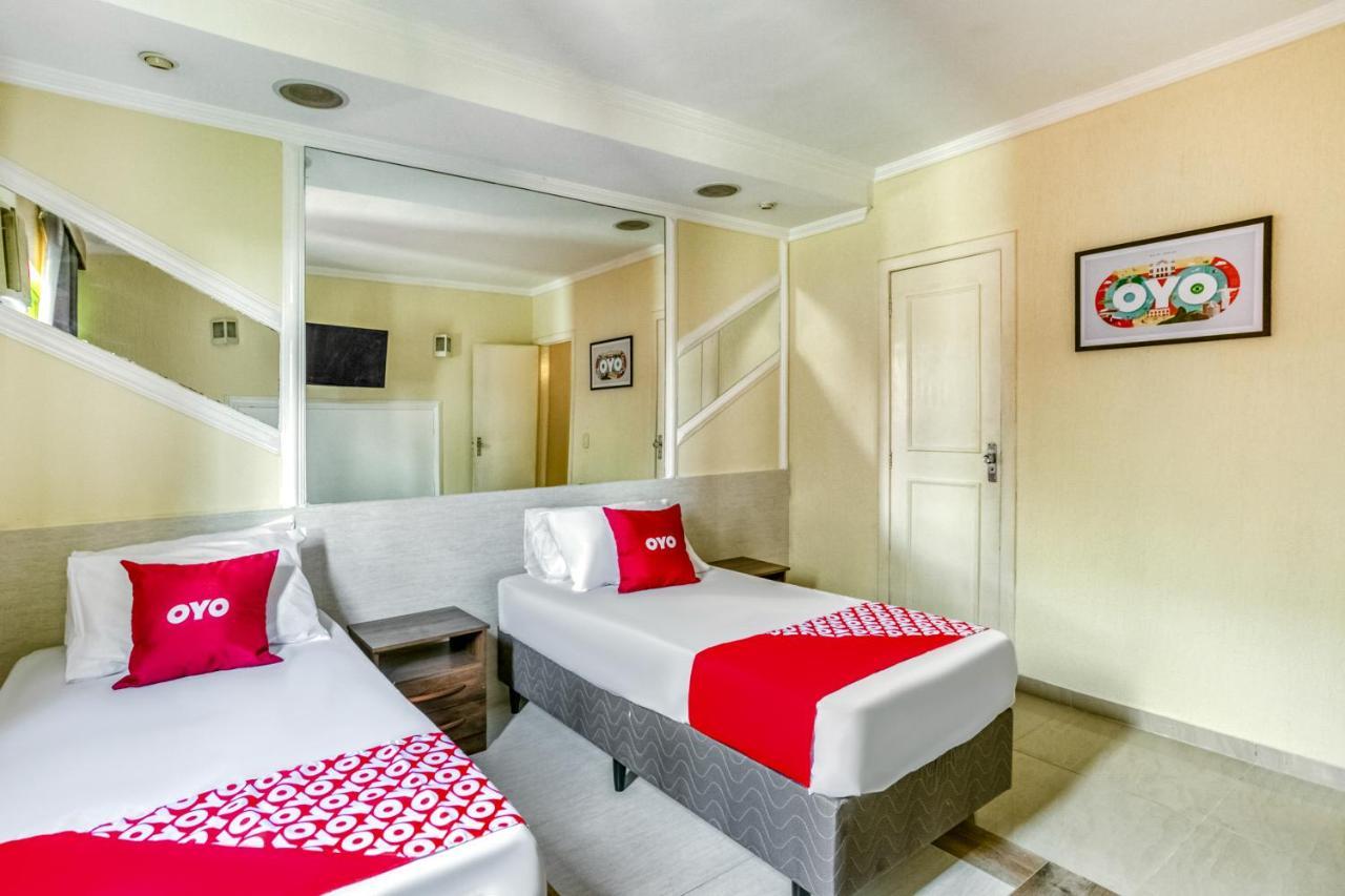 Oyo Nobs Hotel, ساو جواو دي ميريتي المظهر الخارجي الصورة