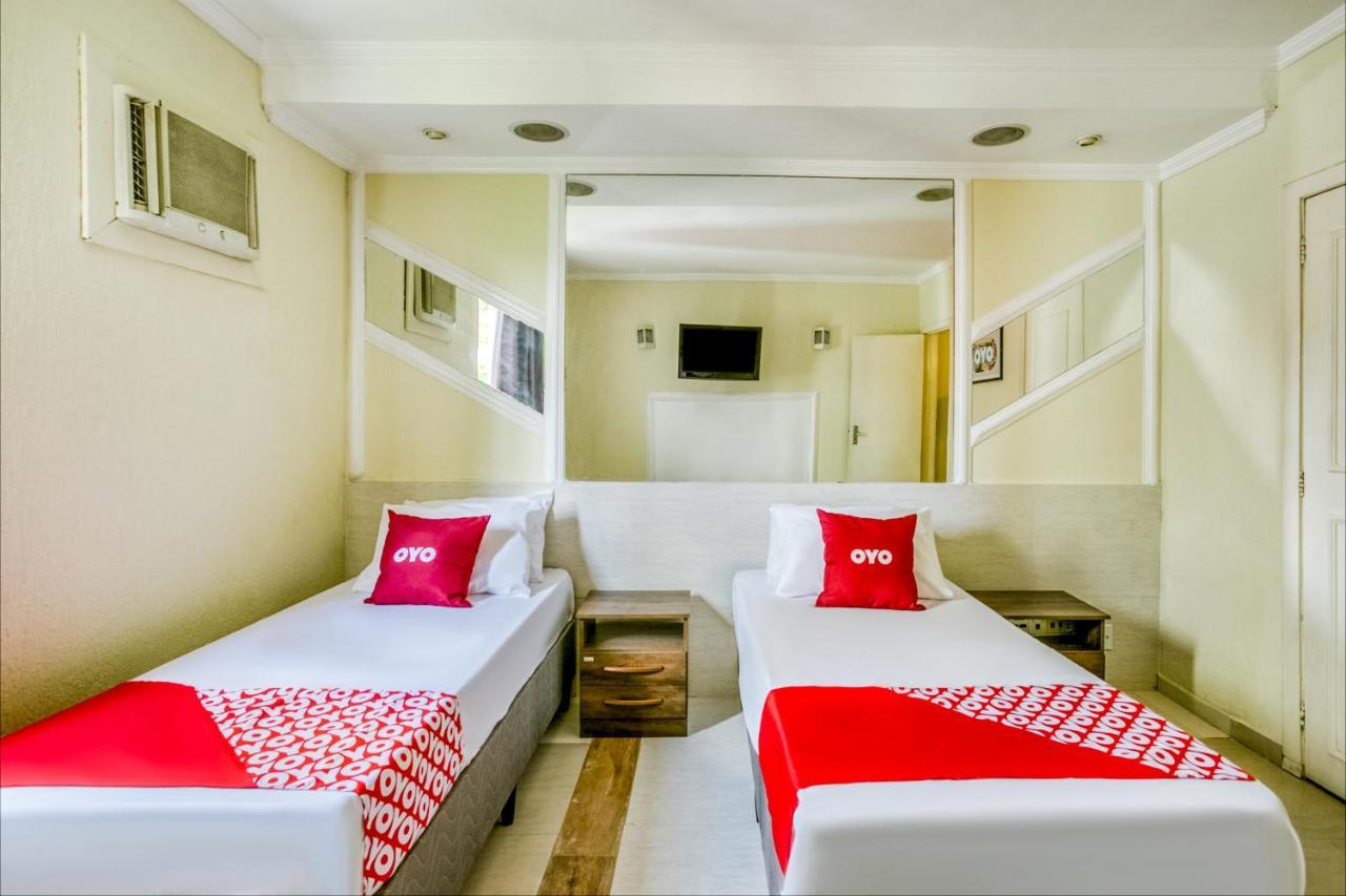 Oyo Nobs Hotel, ساو جواو دي ميريتي المظهر الخارجي الصورة
